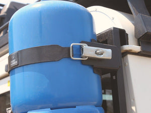 Front Runner Single Gas Bottle Bracket For Land Rover Defender 90/110