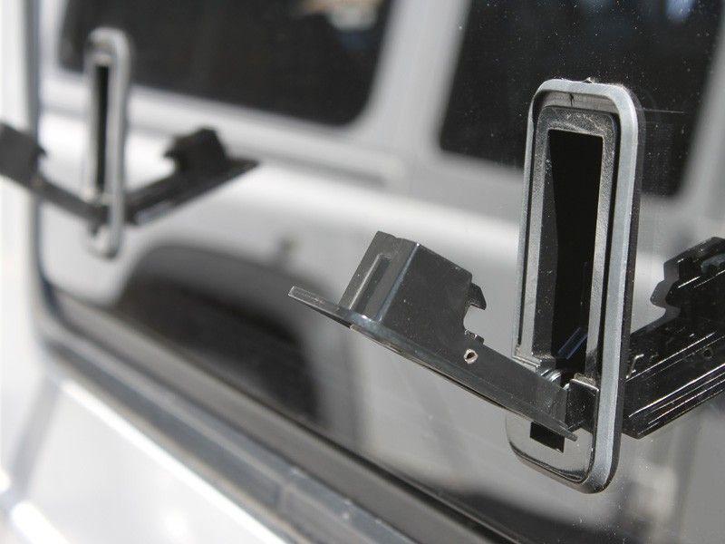 Front Runner Mercedes Benz Gelandewagen Gullwing Window / Left Side