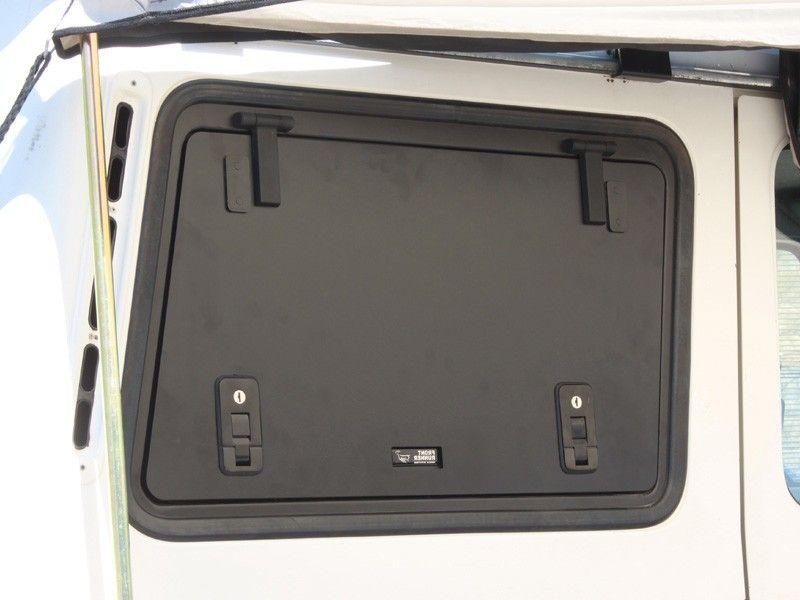 Front Runner Mercedes Benz Gelandewagen Gullwing ALUMINUM Window