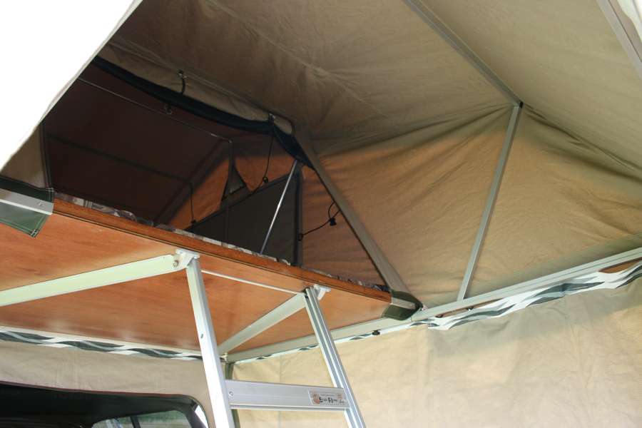 Eezi-Awn-T-Top-Xclusiv-Roof Top Tent Entrance View
