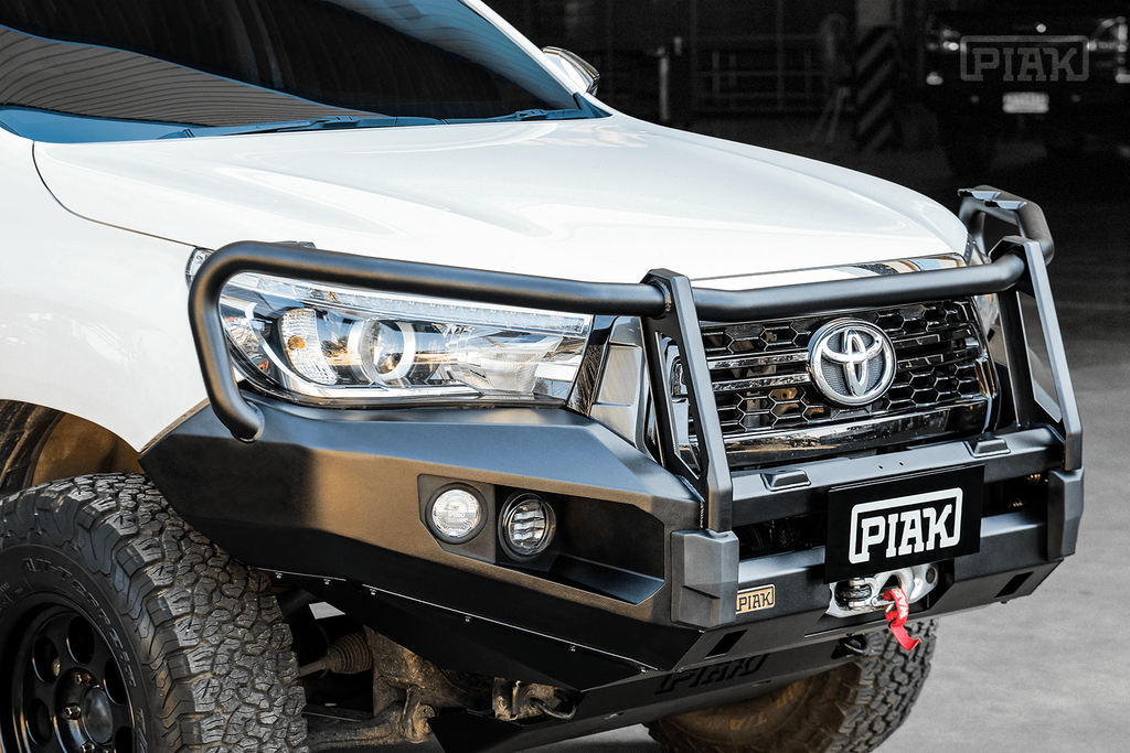 Toyota hilux online 2020 nudge bar