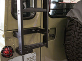 Front Runner Land Rover Defender 90/110 Ladder Lower Detail
