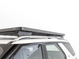 side view of Front Runner Land Rover All-New Discovery (2017-Current) Slimline II Roof Rack Kit